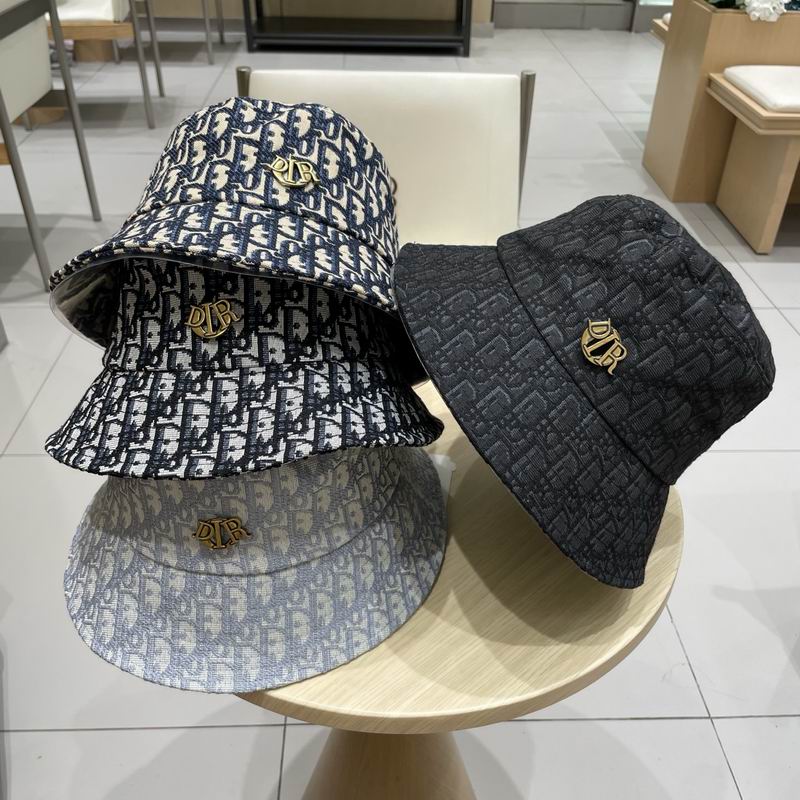 Dior hat 061001